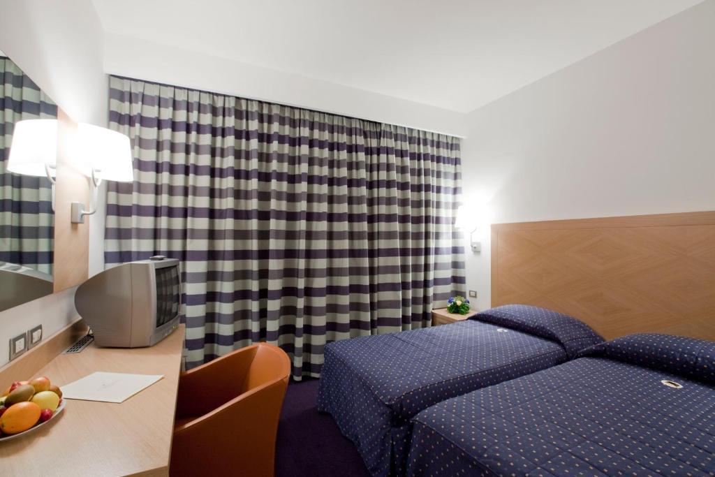 Centrum Palace Hotel&Resorts Campobasso Zimmer foto